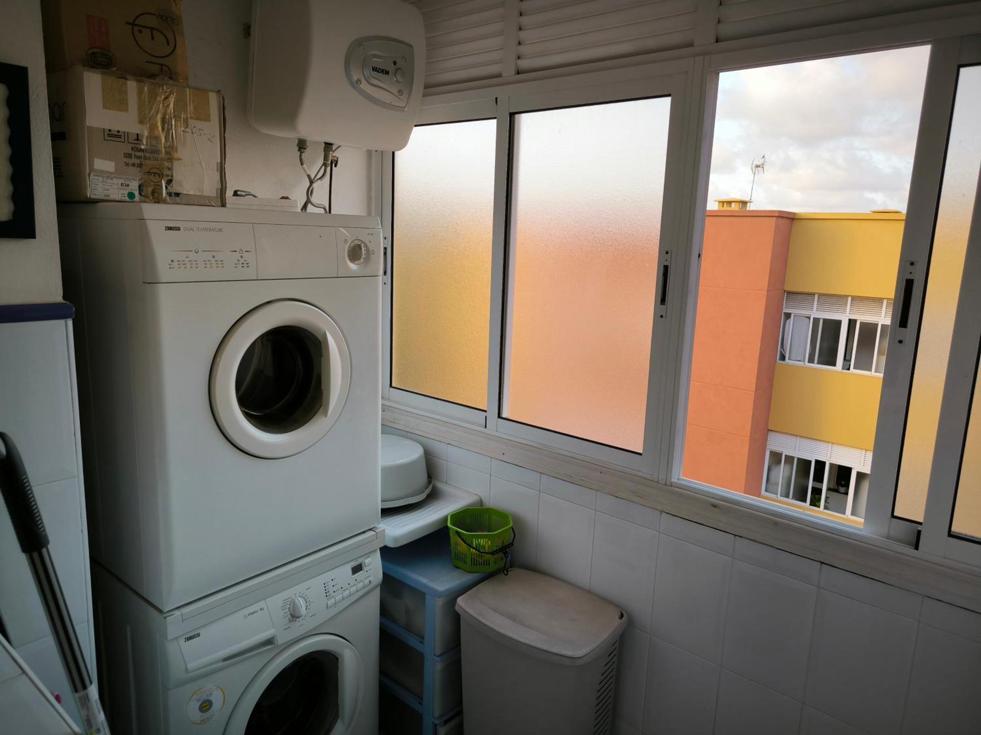 Beis House Las Palmas / Gran Canaria